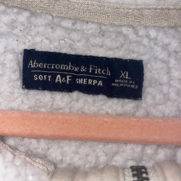 Sherpa coat - Picture 2 of 3